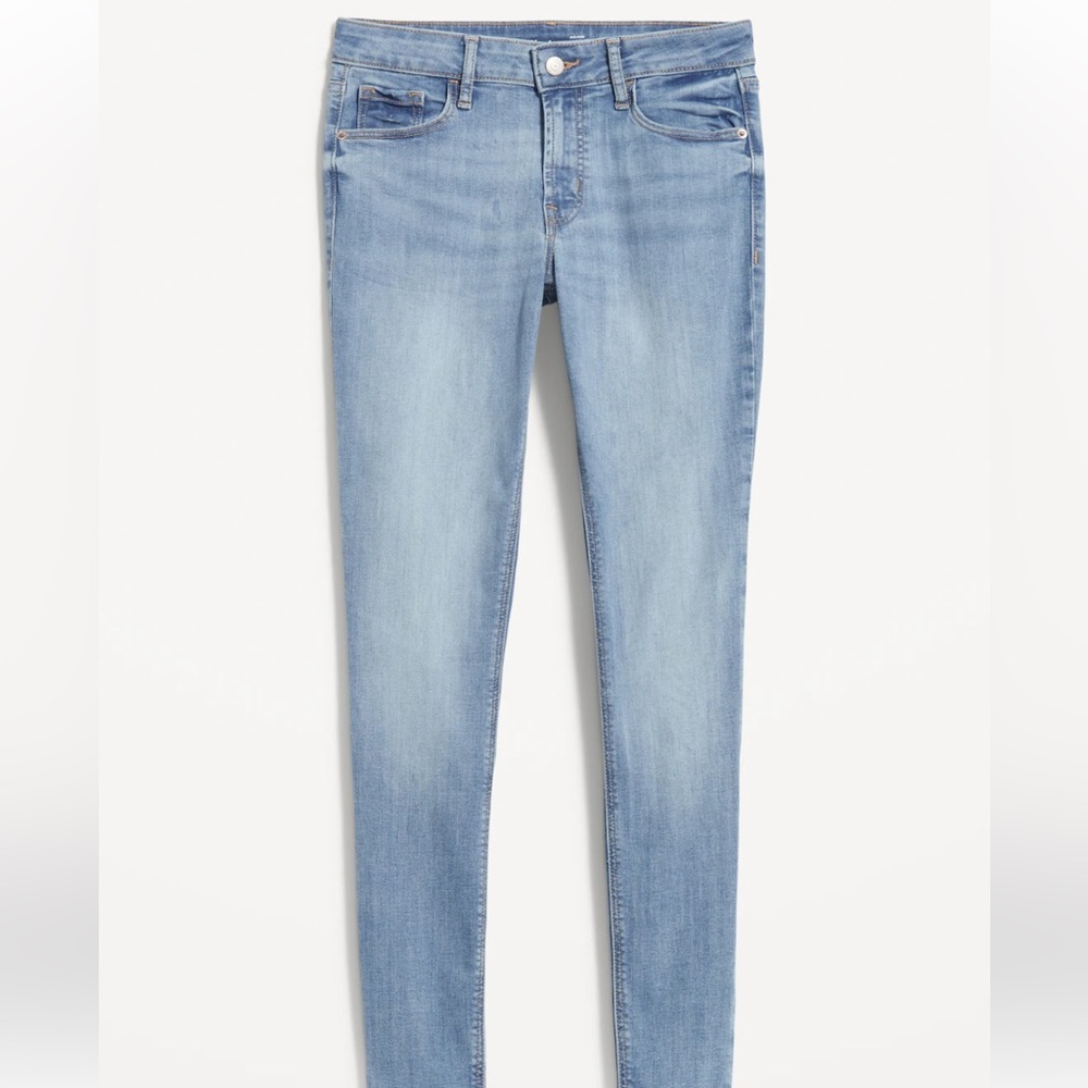 Mid-Rise Rockstar Super-Skinny Jeans